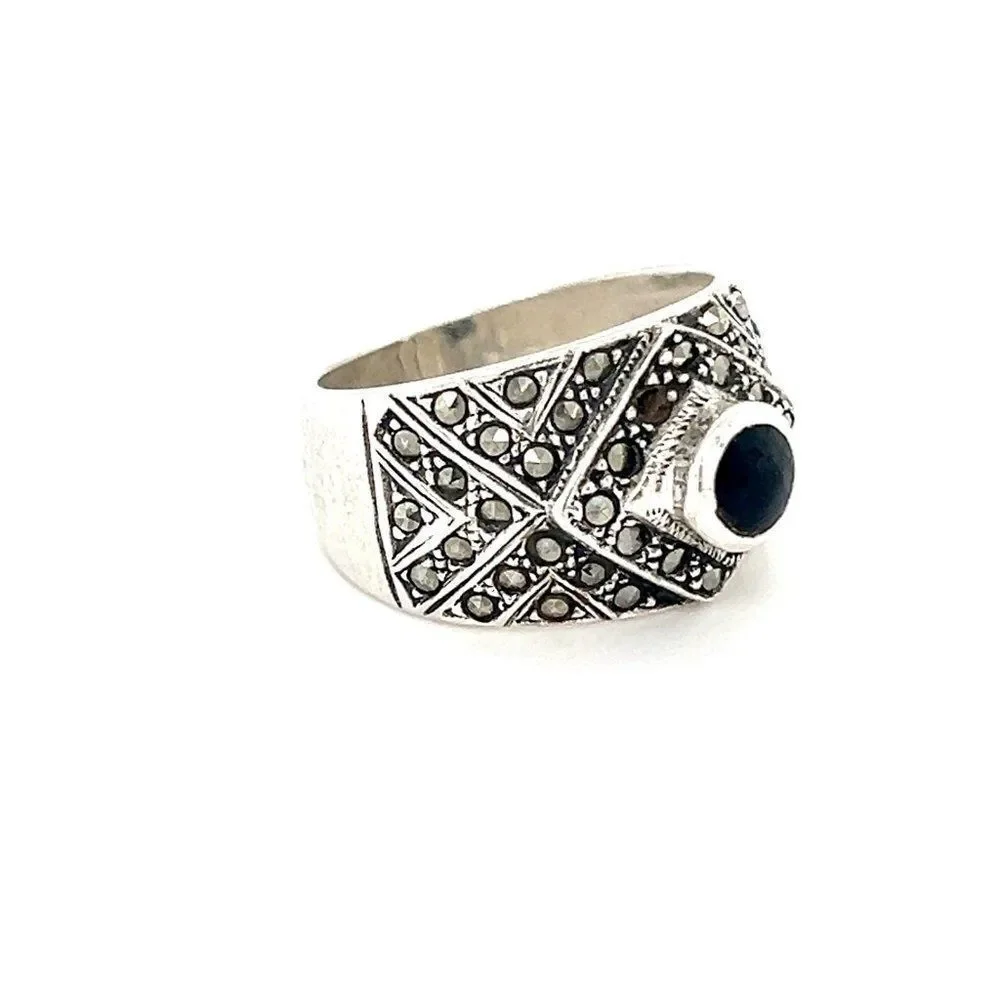 Bold Onyx/Marcasite Sterling Silver 925 Ring‎